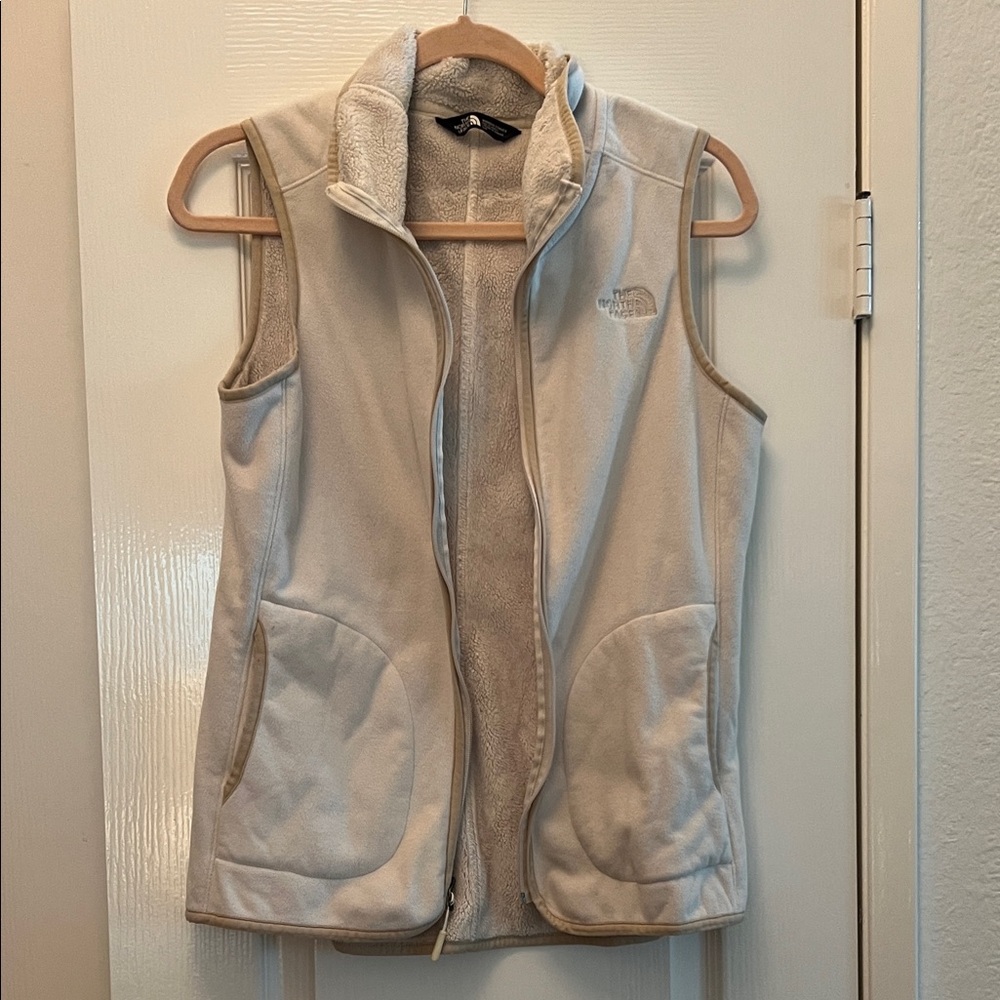 The North Face Off-White Fleece Vest sz. Small